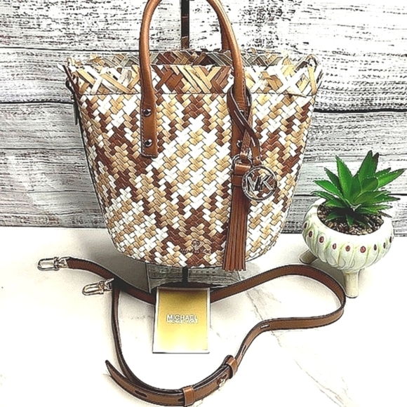 MICHAEL KORS MARLEY WEAVING BUCKET BAG LEATHER MESSENGER SUMMER VACATION PURSE - Picture 1 of 16